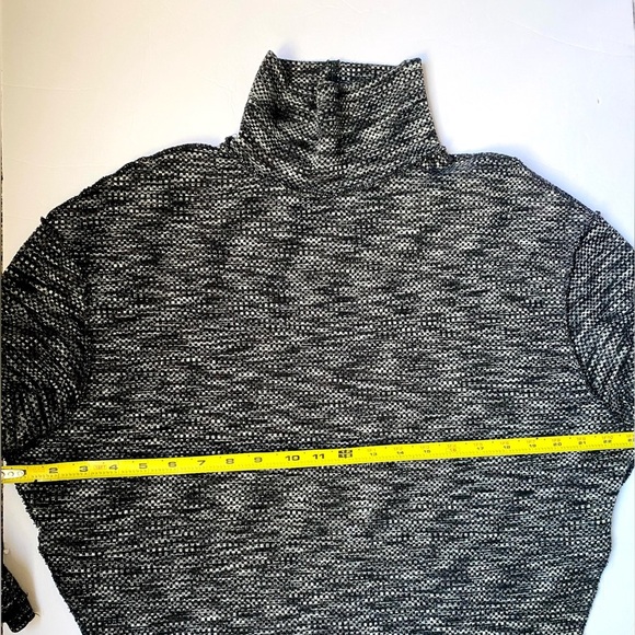 The Free People We the Free Sweater Women's Turtleneck XS Black-Gray Bell Sleeve - Picture 11 of 13